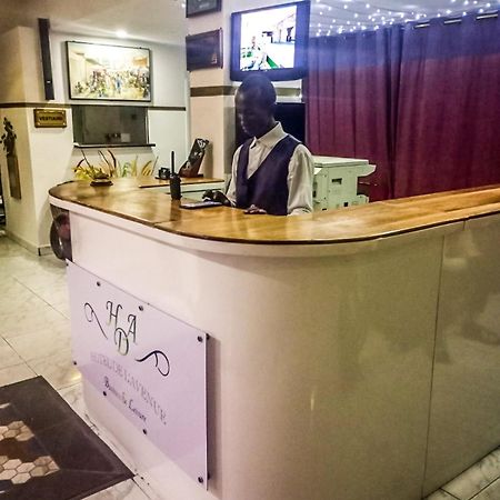 Hotel De L'Avenue - Tana City Centre Tananarive Extérieur photo