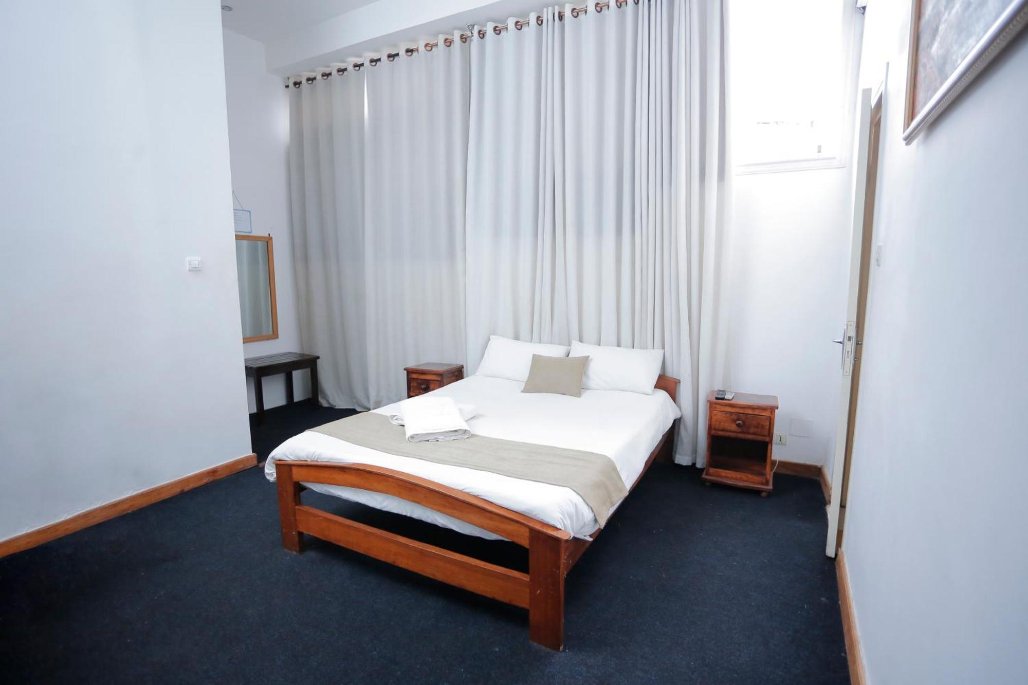 Hotel De L'Avenue - Tana City Centre Tananarive Extérieur photo