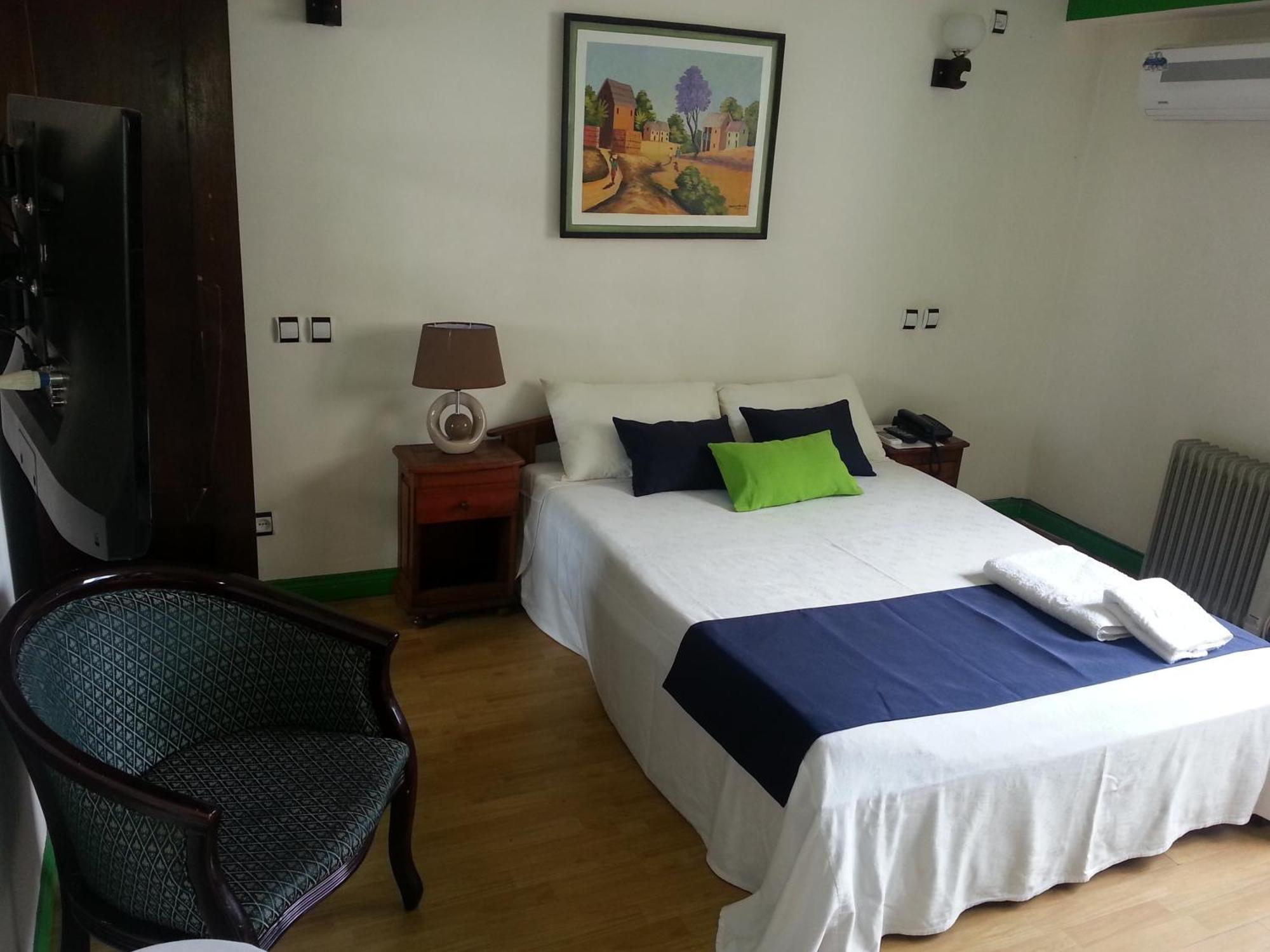 Hotel De L'Avenue - Tana City Centre Tananarive Chambre photo